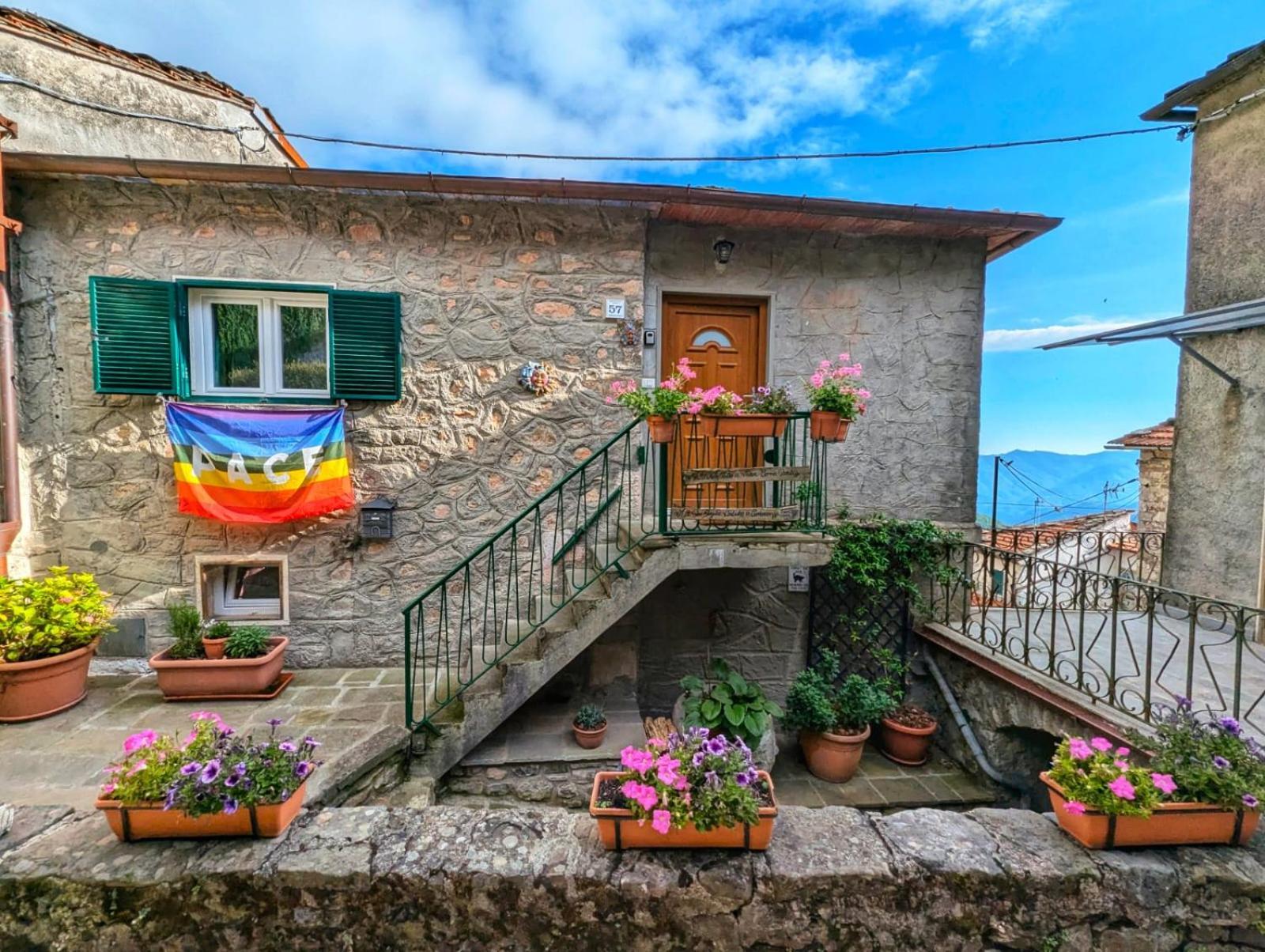 Casa Bellavista Villa Montefegatesi Eksteriør billede